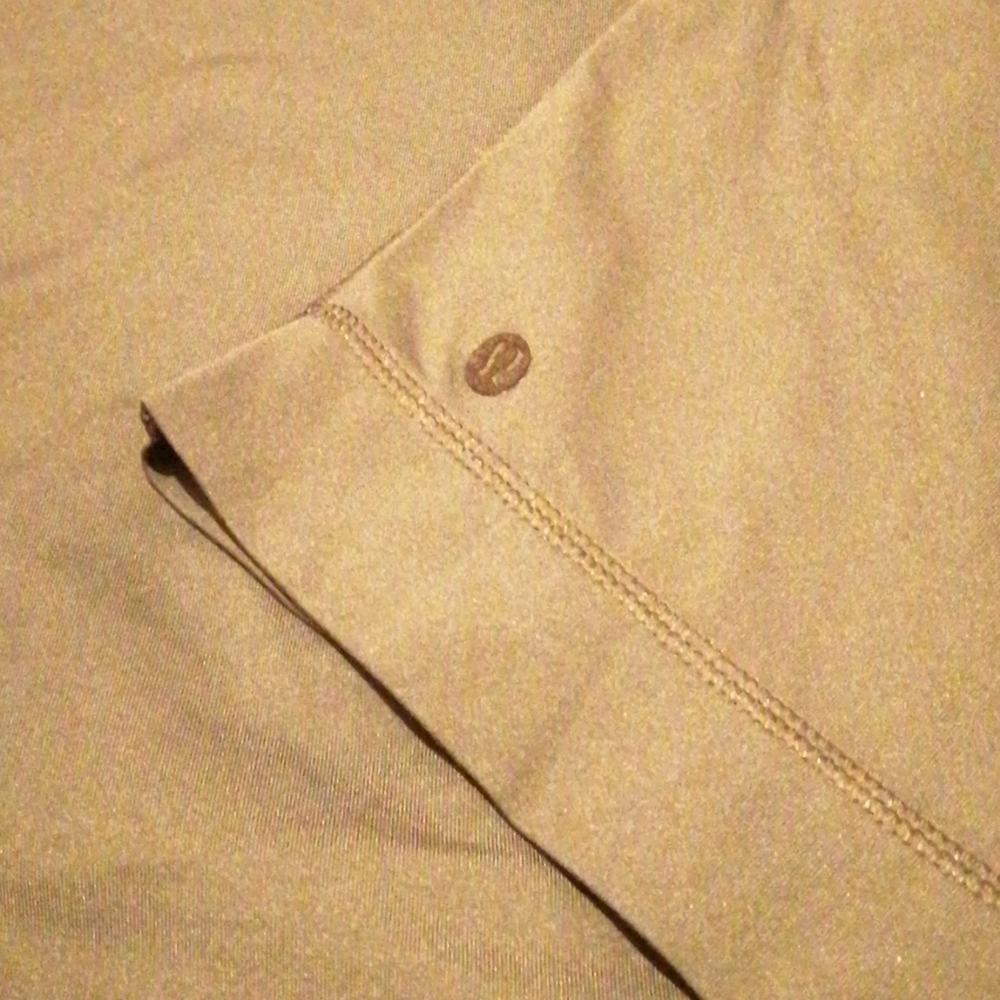 Lululemon capris - Picture 5 of 6